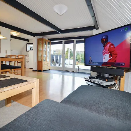 Three-bedroom Holiday In Vaggerlose Holiday home Boto By